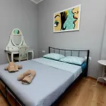 Debbie's δίπλα στο νερό ! Appartement Chalkís