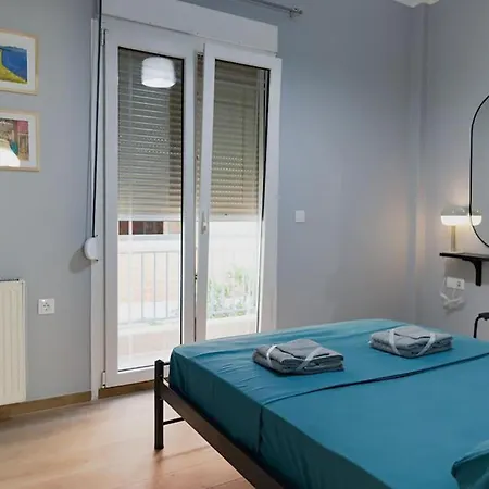 Debbie's δίπλα στο νερό ! Appartement